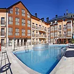 Aparthotel & Jacetania