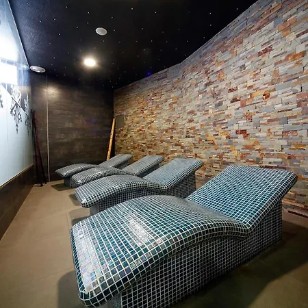 公寓式酒店 雅卡塔尼亚spa及公寓酒店 3*