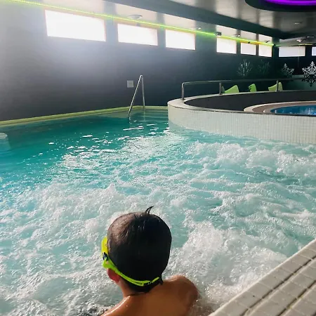& Jacetania Apartahotel 3*