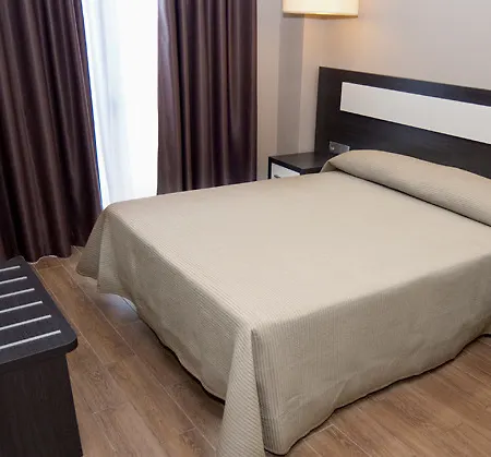 Apart Otel & Jacetania Jaca