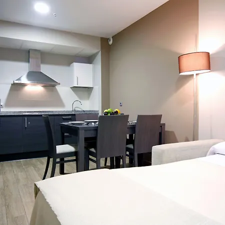 Aparthotel & Jacetania 3*