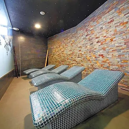 Lejlighedshotel & Jacetania 3*