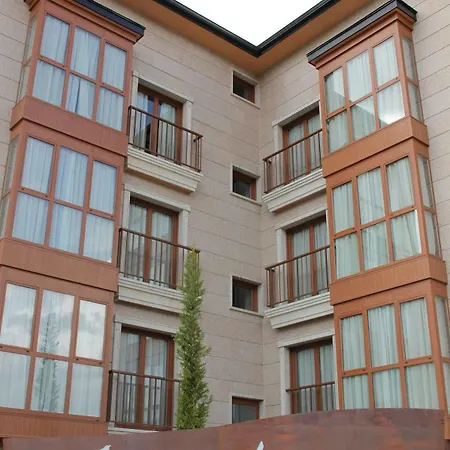 & Jacetania Lejlighedshotel Jaca