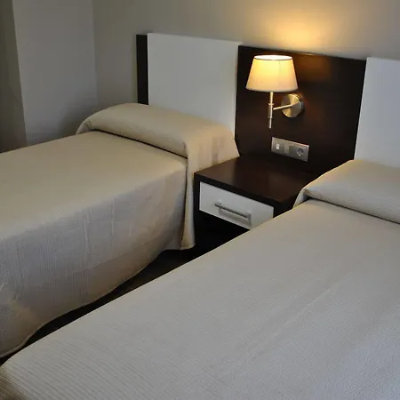 & Jacetania Apartmanhotel 3*