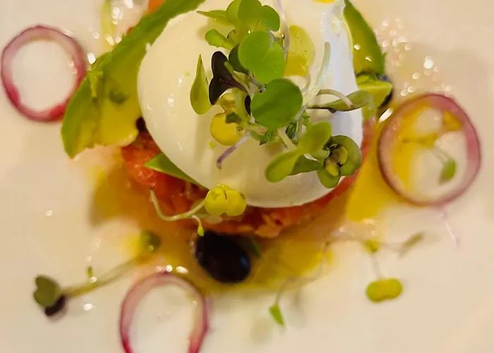 & Jacetania Lägenhetshotell 3*