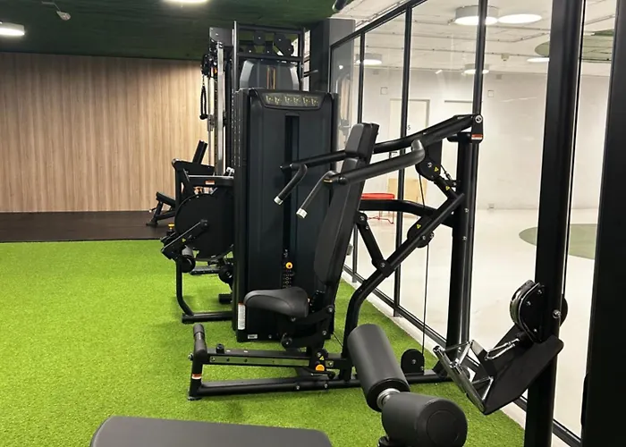 & Jacetania Lägenhetshotell 3*